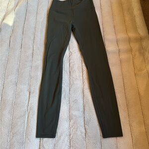 Vuori All The Feels Leggings, Kale, Size Small/Long